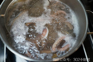 【0600】白灼八爪鱼（章鱼）  <302小厨房>的做法 步骤8