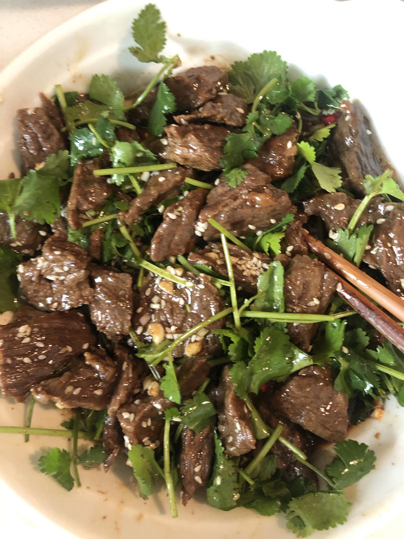 香嫩爽滑‼️香菜拌牛肉🔥这味道简直绝了