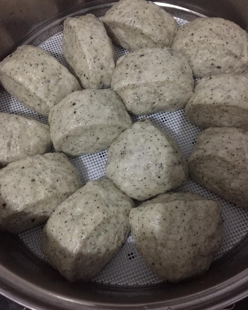 奶香黑芝麻馒头