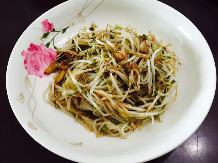 清炒豆芽