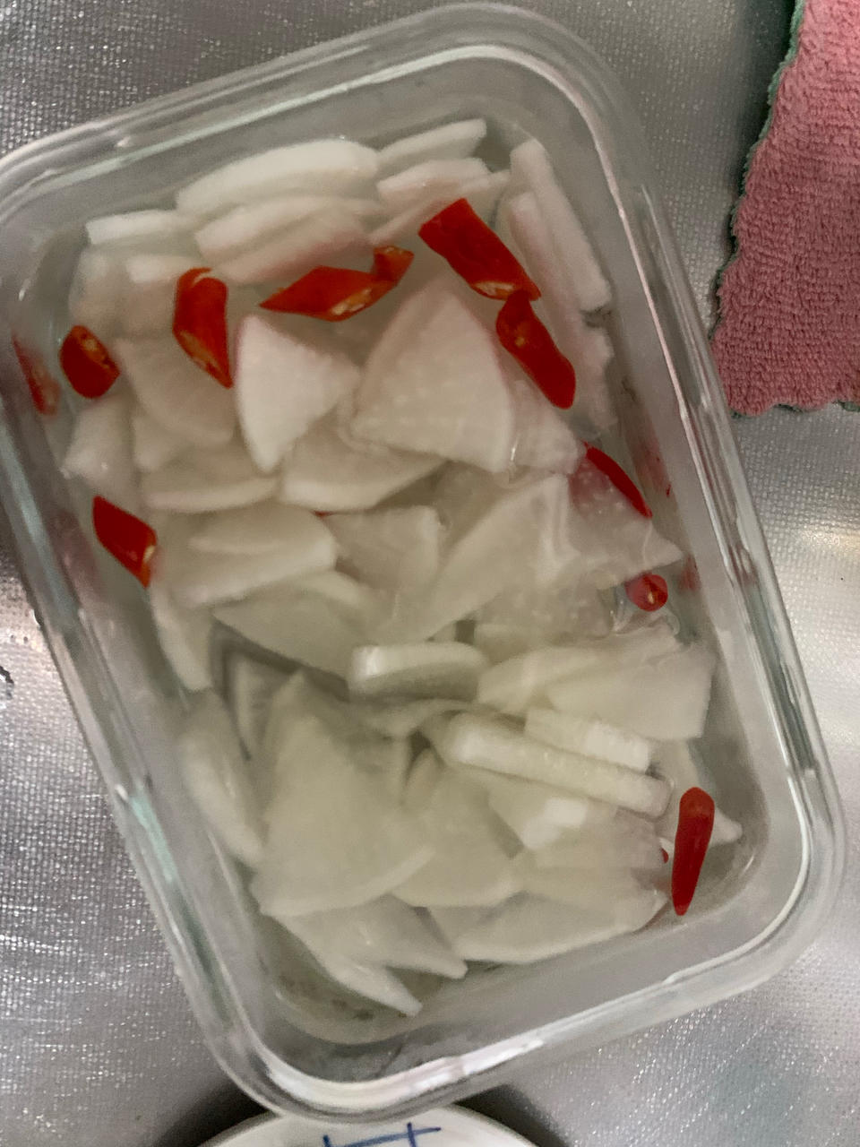 腌萝卜，酸甜爽口