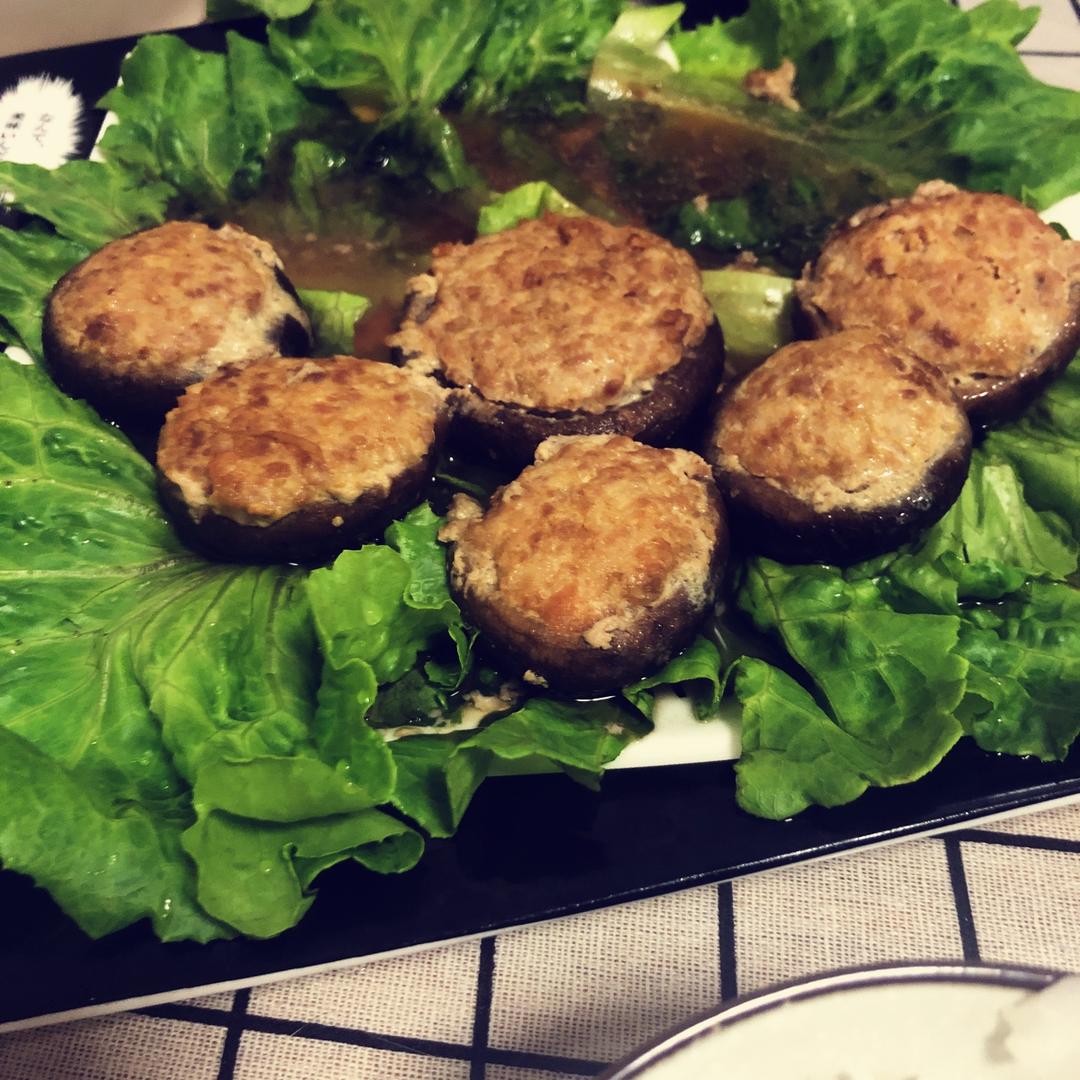 美味的肉酿香菇～～孩子爱吃的下饭菜
