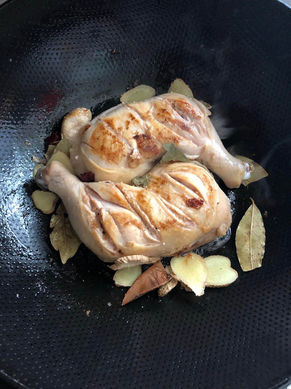 减脂少油少料红烧卤鸡腿鸡蛋（完美超赞）
