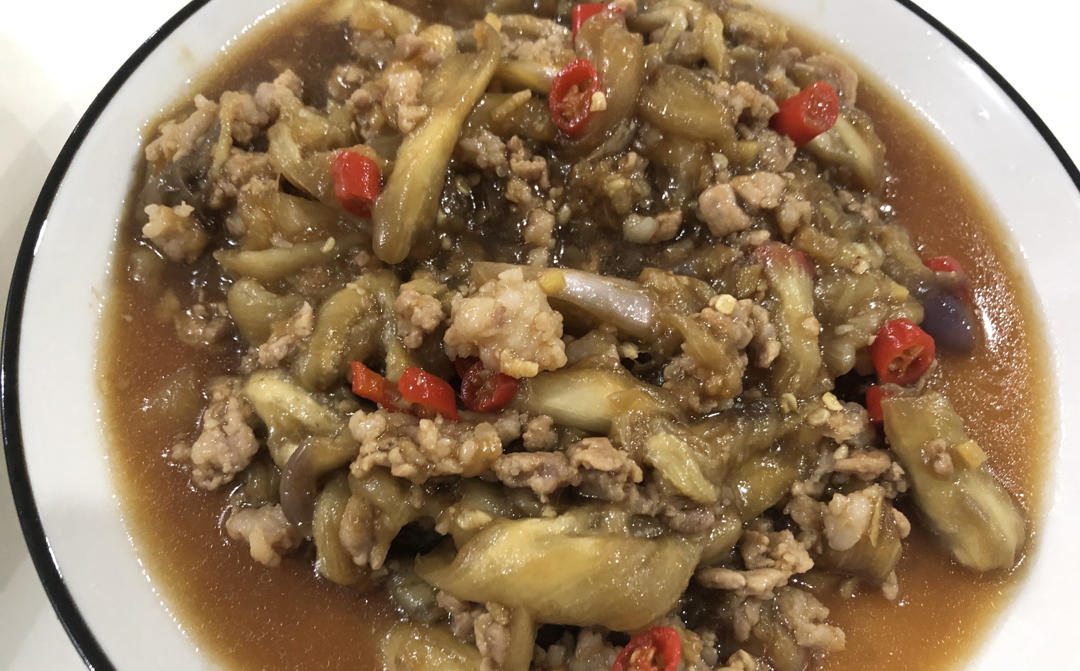 厨师长教你：“少油型鱼香茄子”的做法快收藏了