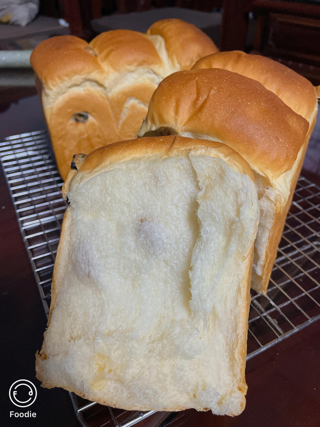 炼乳鲜奶提子吐司｜奶香加倍柔软加倍