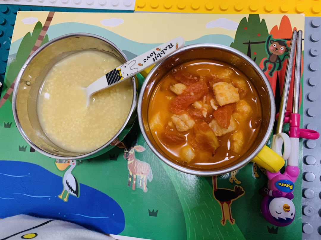 番茄鱼巴沙鱼（也可以用番茄龙利鱼），番茄酱汁超浓郁，营养又下饭！