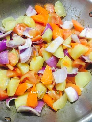 土豆胡萝卜牛腩（红烧）的做法 步骤10