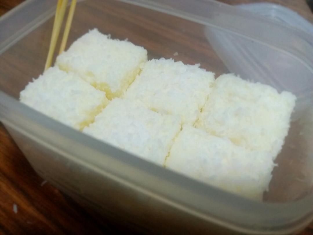 完胜85度C牛奶椰丝小方