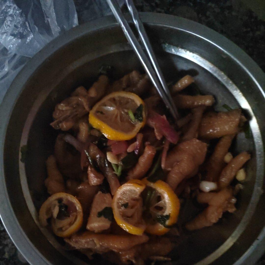 【柠檬酸辣鸡爪】自制超级无敌美味的网红鸡爪
