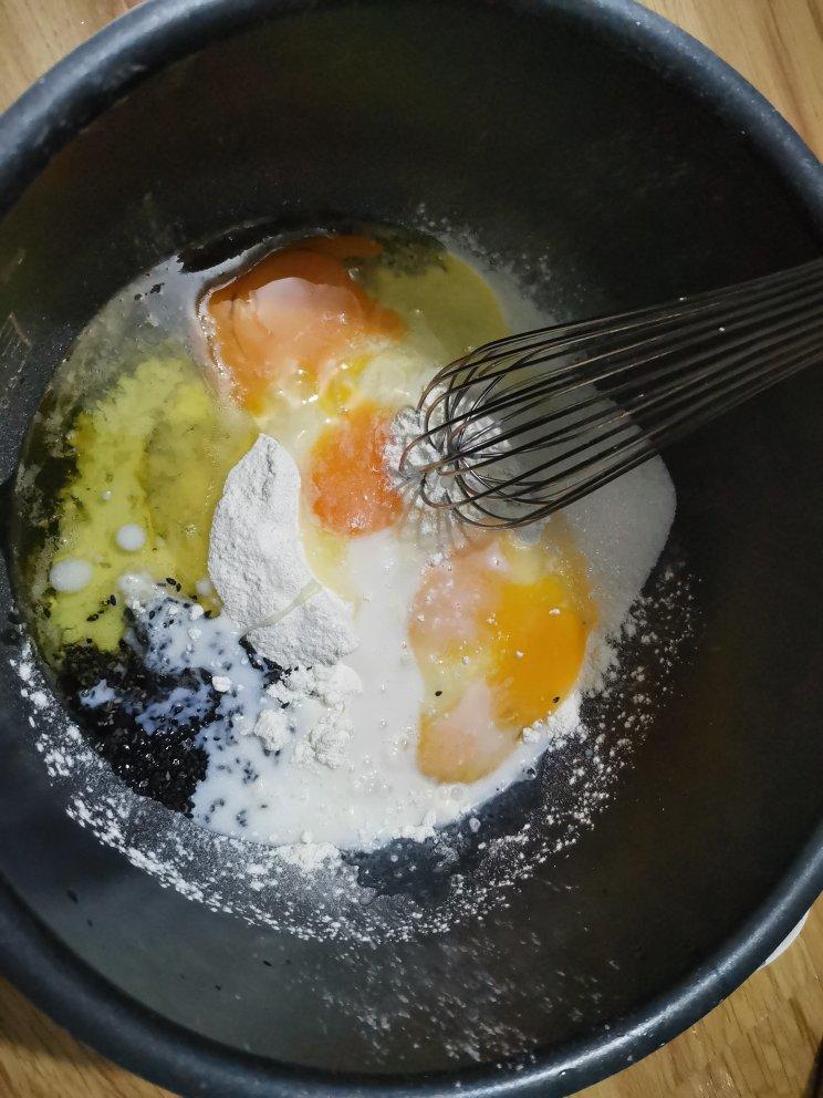 奶香酥脆鸡蛋卷