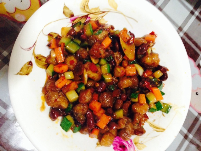 宫保肉丁（正宗宫保鸡丁的做法）