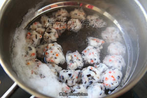 【辅食】胡萝卜香菇木耳虾丸的做法 步骤6