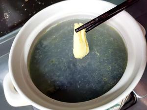 天麻黄芪乌鸡汤的做法 步骤2