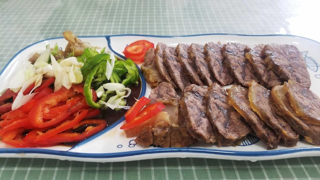 卤牛肉