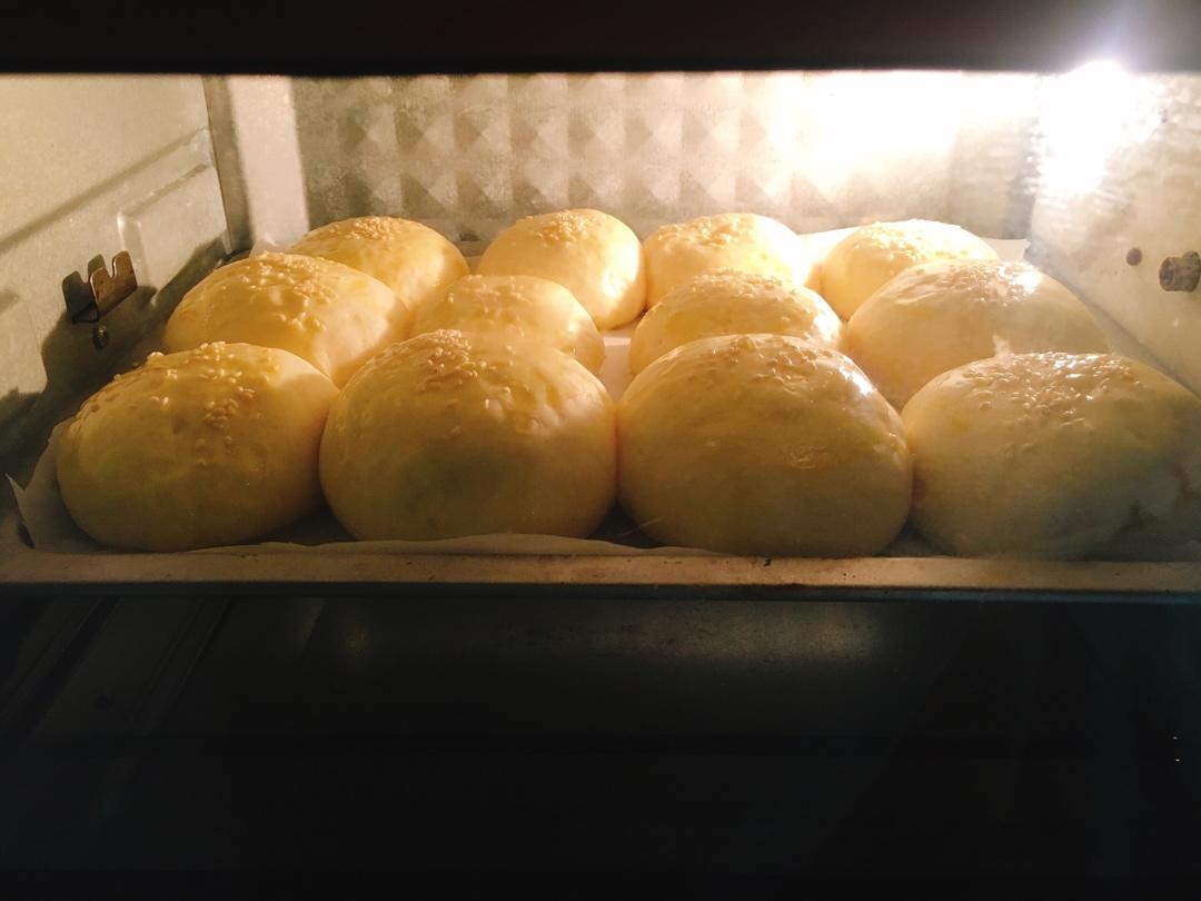 新手一发：奶香小面包