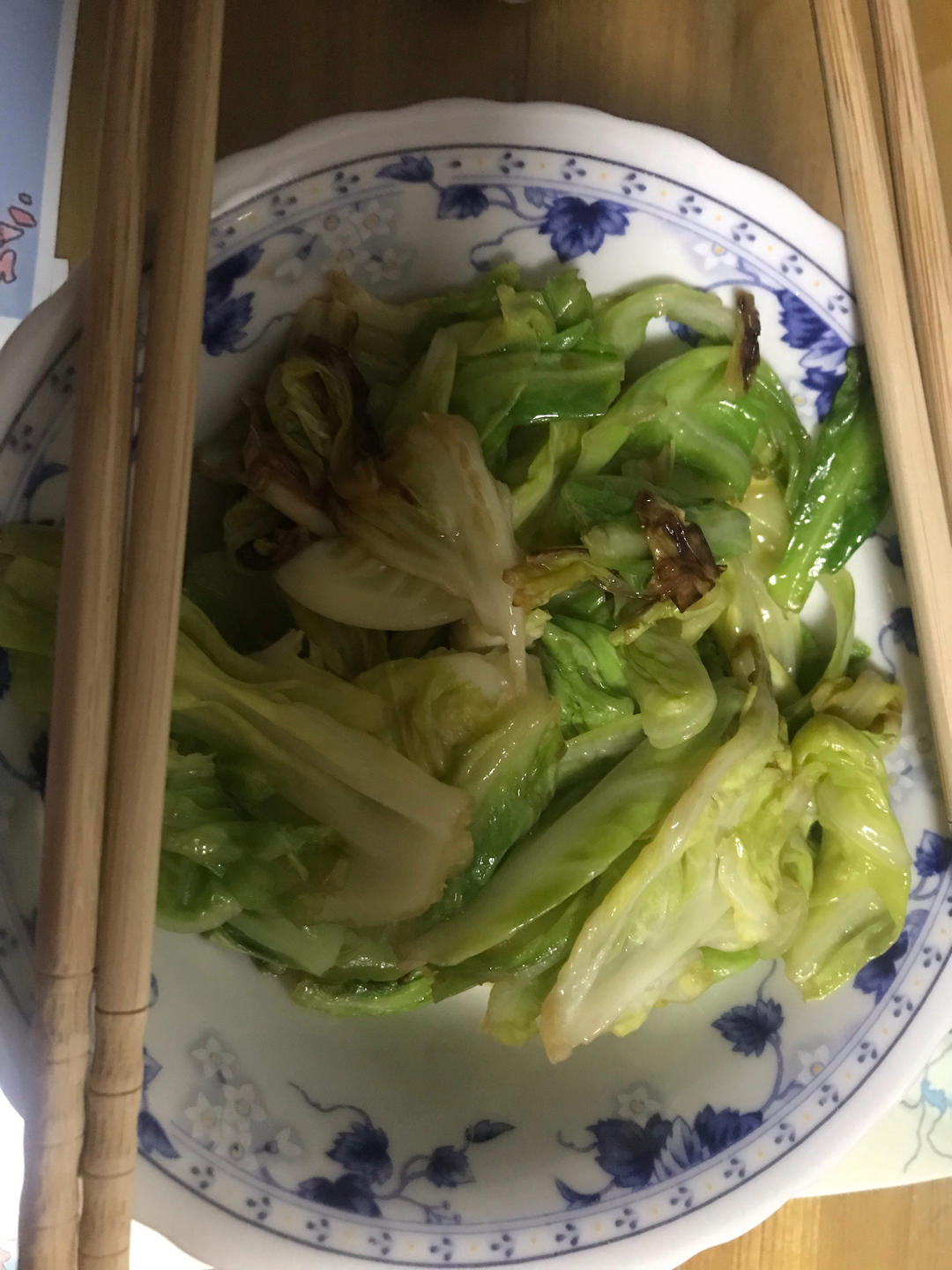 炝炒手撕牛心菜