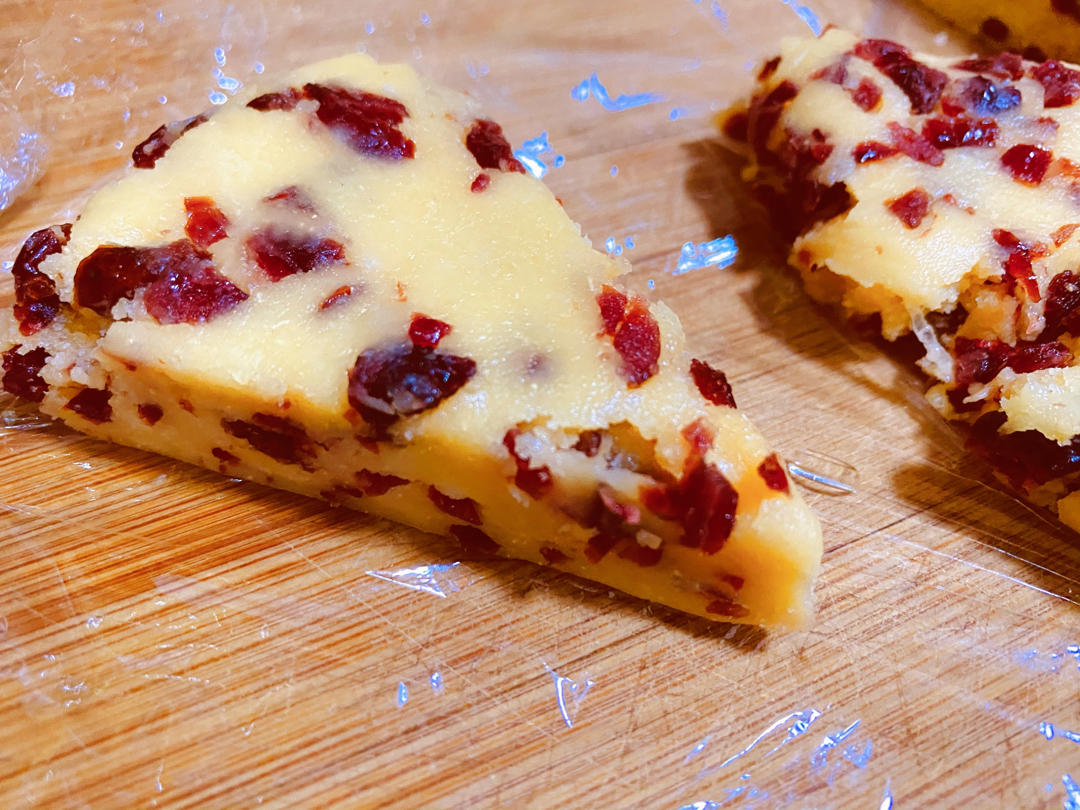 超简单快手的经典蔓越莓司康 好吃停不下来