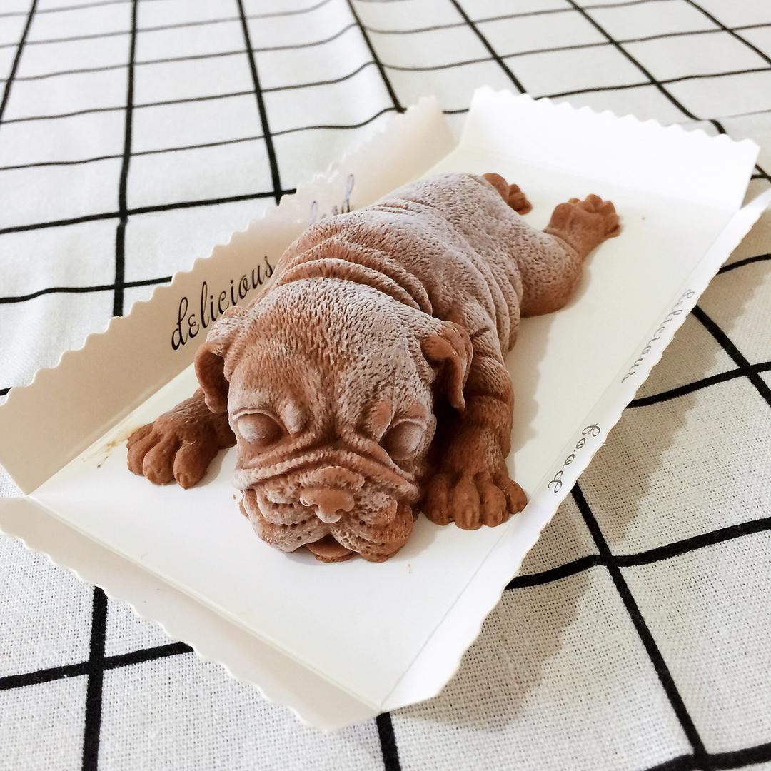 网红沙皮狗慕斯蛋糕