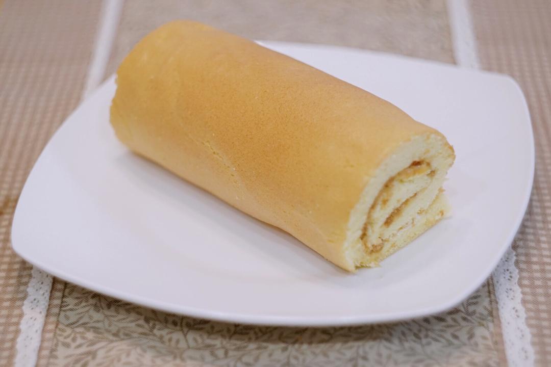 肉松戚风蛋糕卷