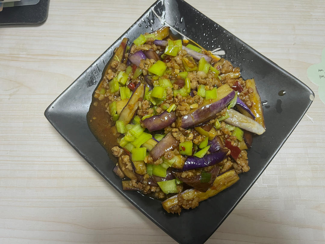 开胃下饭菜！巨简单的家常鱼香茄子煲