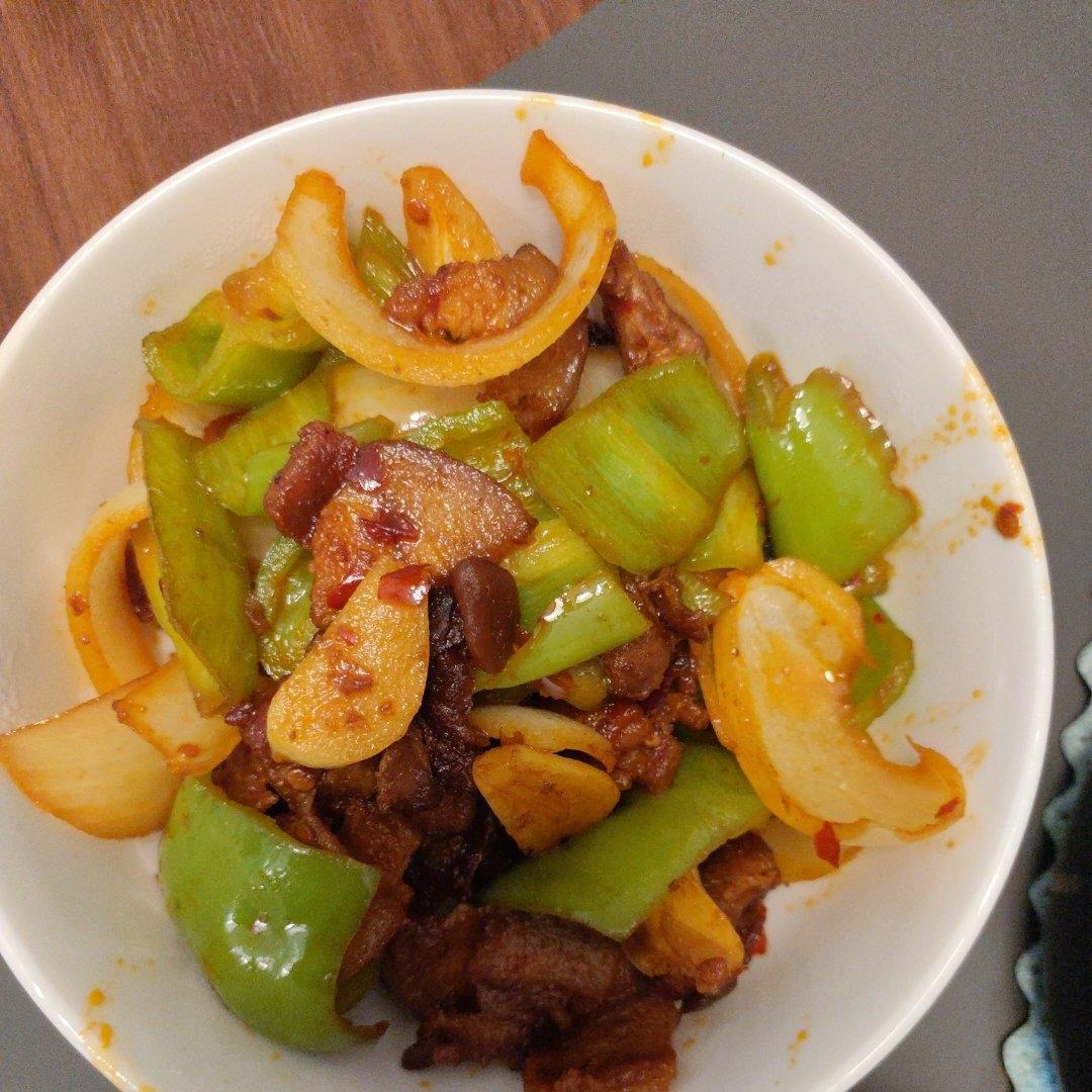 下饭神器回锅肉，不爱吃肥肉的我都超喜欢！