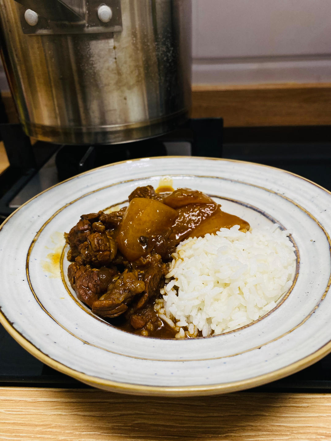 萝卜炖牛腩--百姓餐桌上的黄金搭档