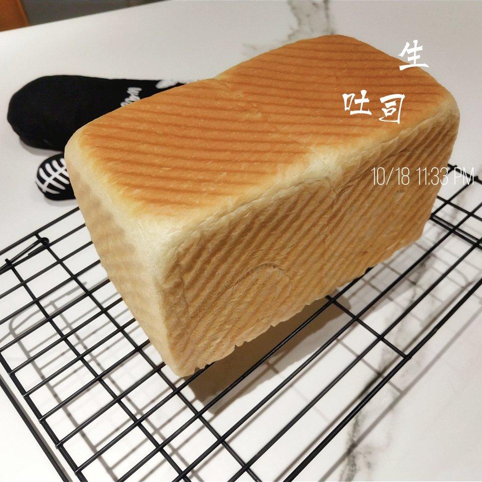 好吃到犯规的网红「生吐司」