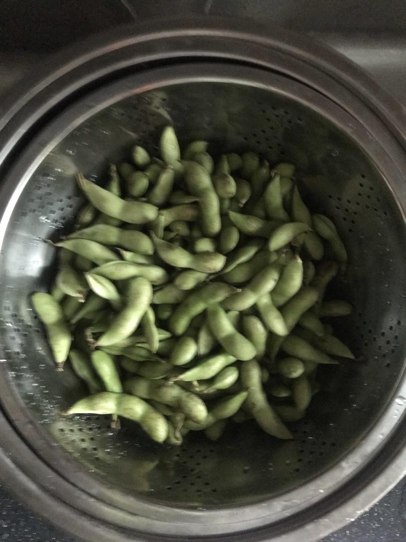 【北鼎珐琅铸铁锅食谱】无水蒜香毛豆