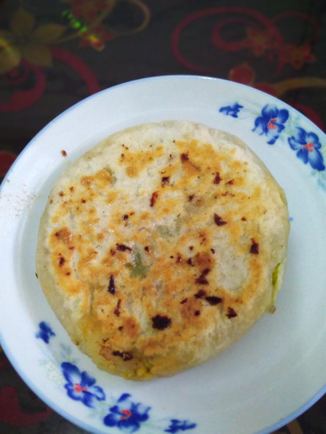 黄瓜鸡蛋素馅饼