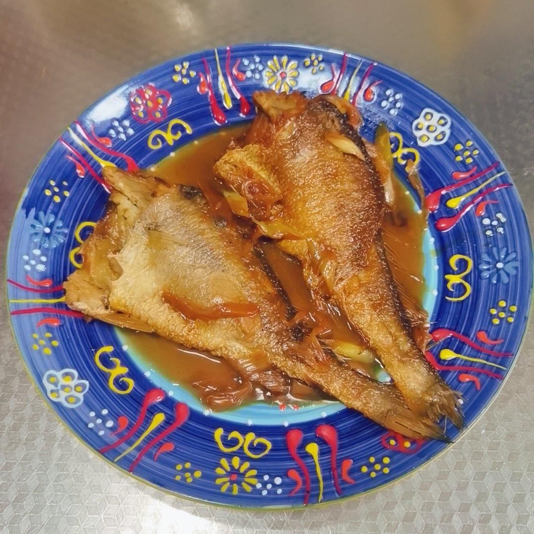 家常红烧鱼