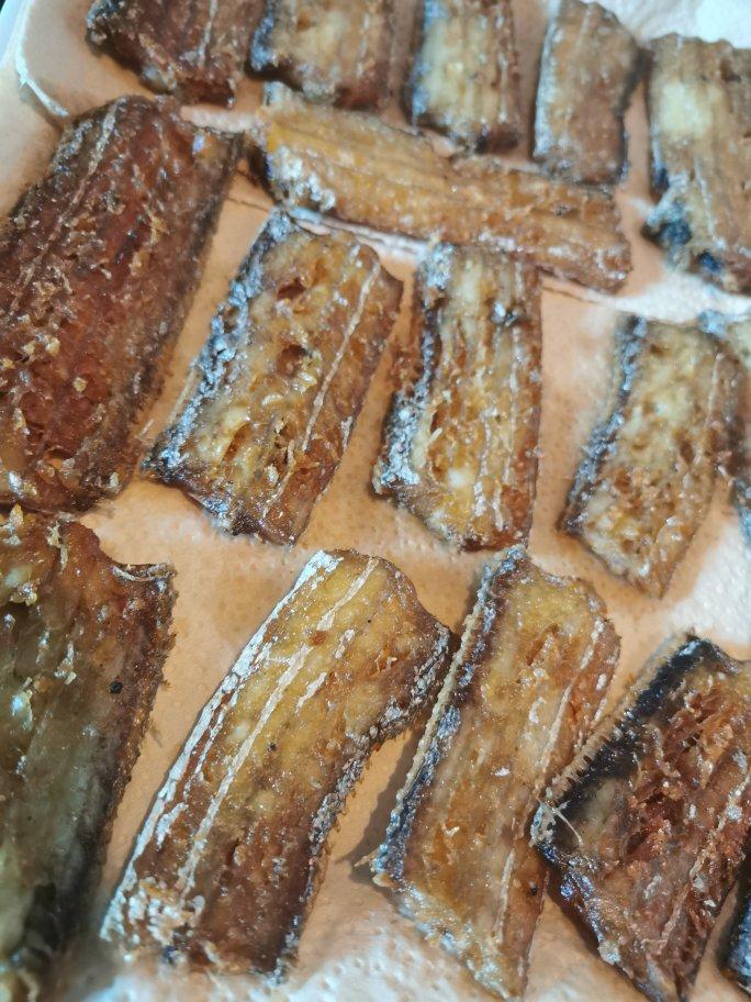 炸带鱼段(一点小窍门油就不浑了)