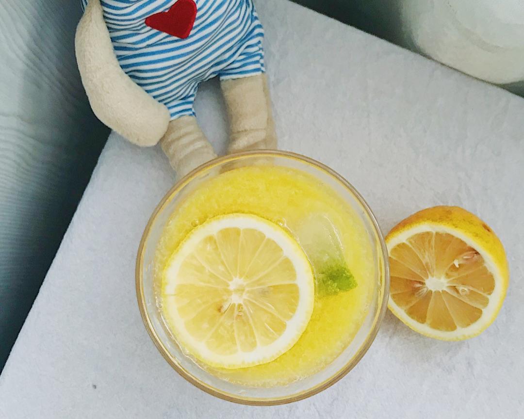 夏日灵感|小清新的肥宅快乐水的做法