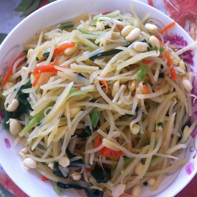 清爽的凉拌土豆丝