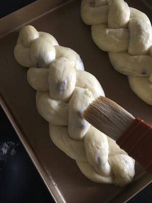 —辫子蜜豆面包（1次发酵法）--长帝贝贝CRWF32AM烤箱的做法 步骤12