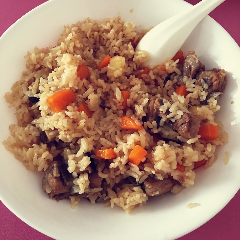 电饭锅版排骨焖饭