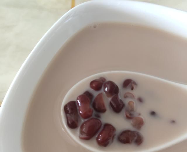 自制——红豆奶茶的做法