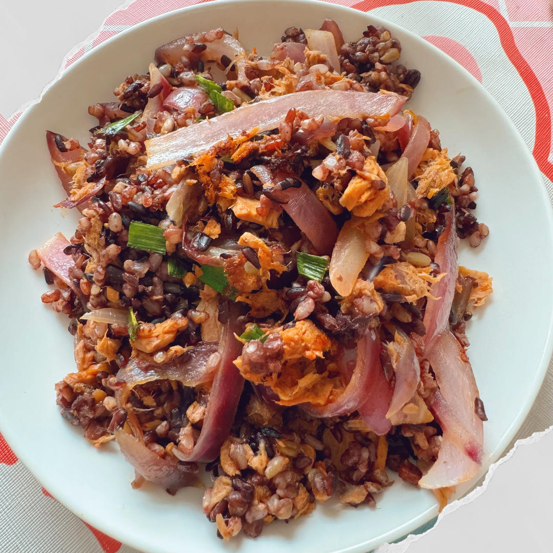金枪鱼炒饭