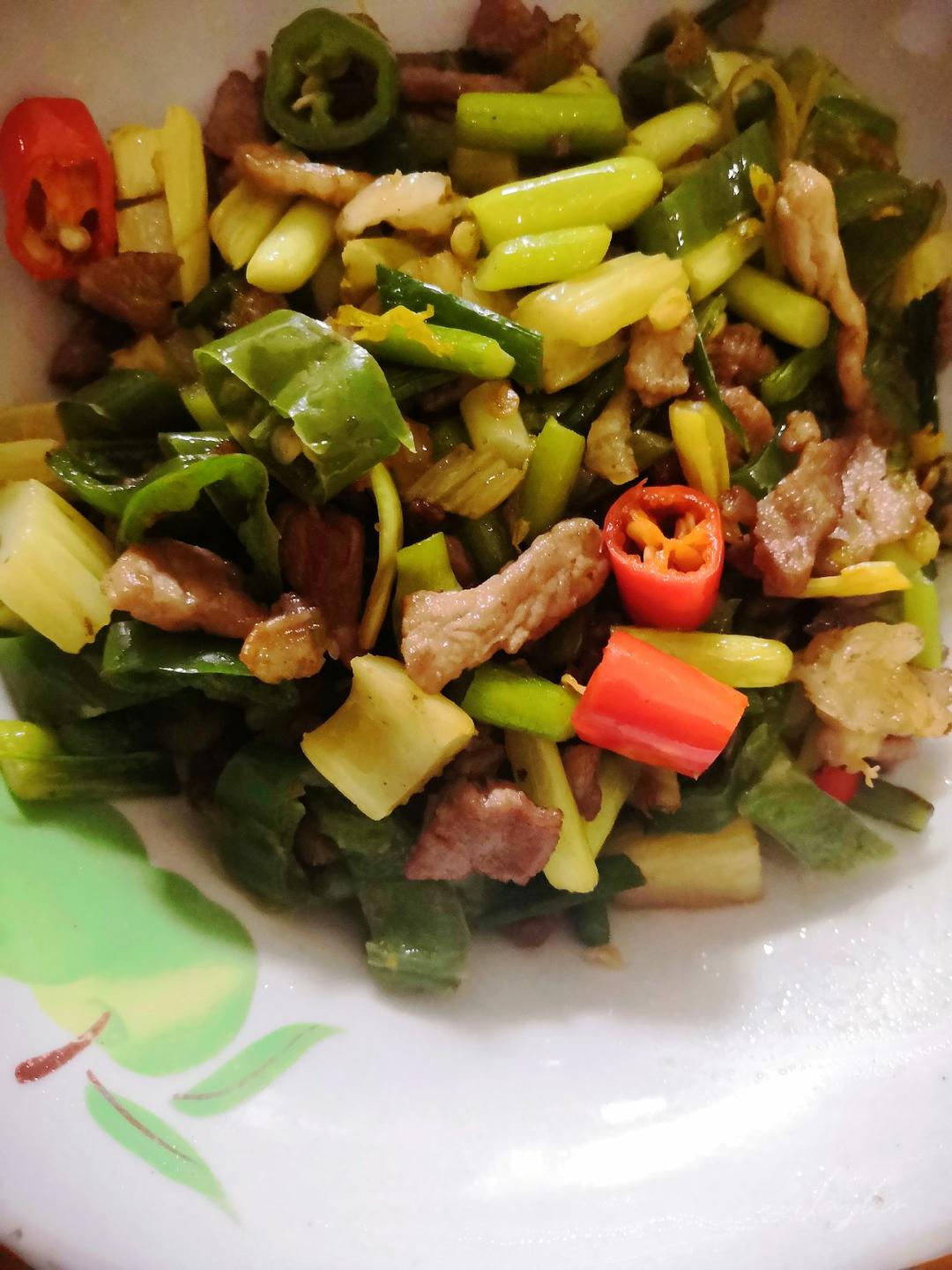 请给我十碗米饭的米饭杀手！辣椒炒肉！（小炒肉）