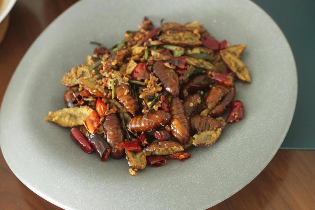 干煸蚕蛹(重口,虫恐勿入92)的做法