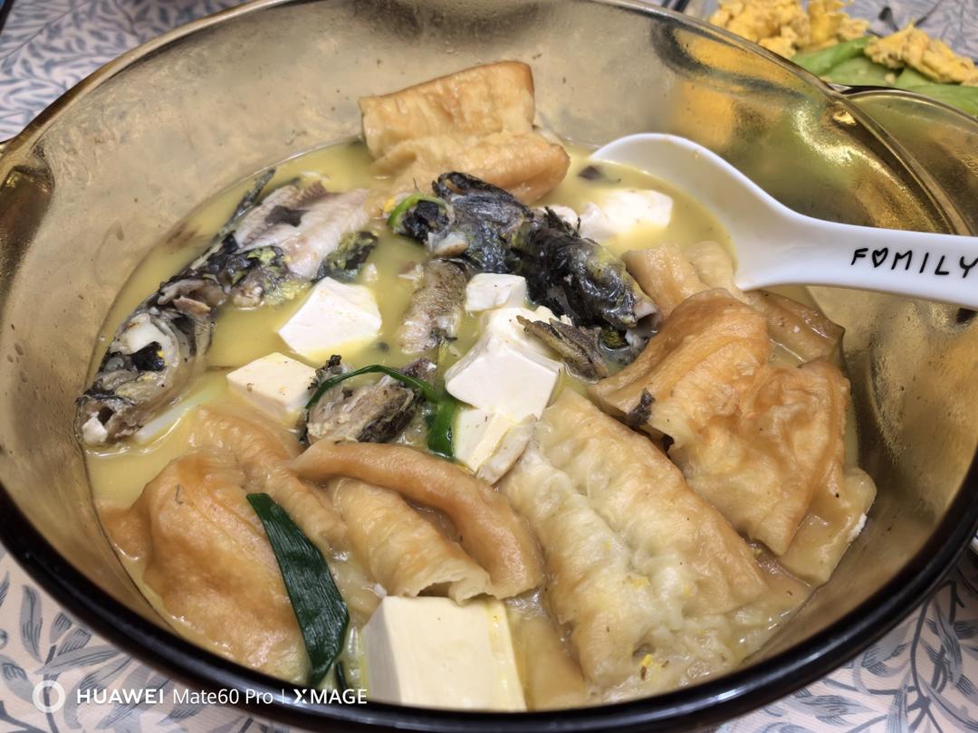 豆腐油条昂刺鱼汤