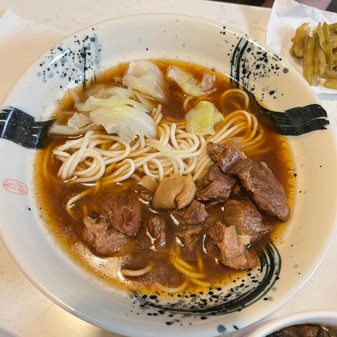 康师傅红烧牛肉面那个味的炖牛肉
