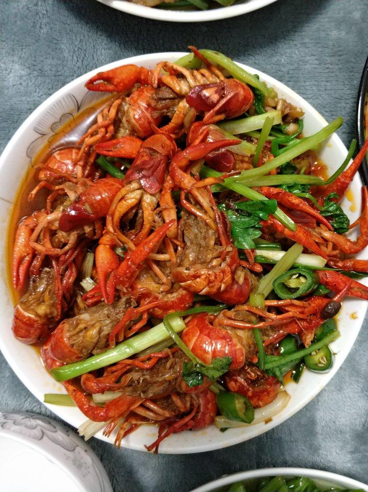 麻辣小龙虾