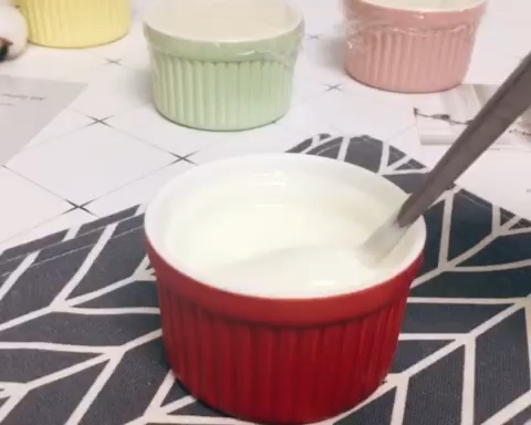 绵绸顺滑淡奶油拉丝酸奶的做法 步骤16