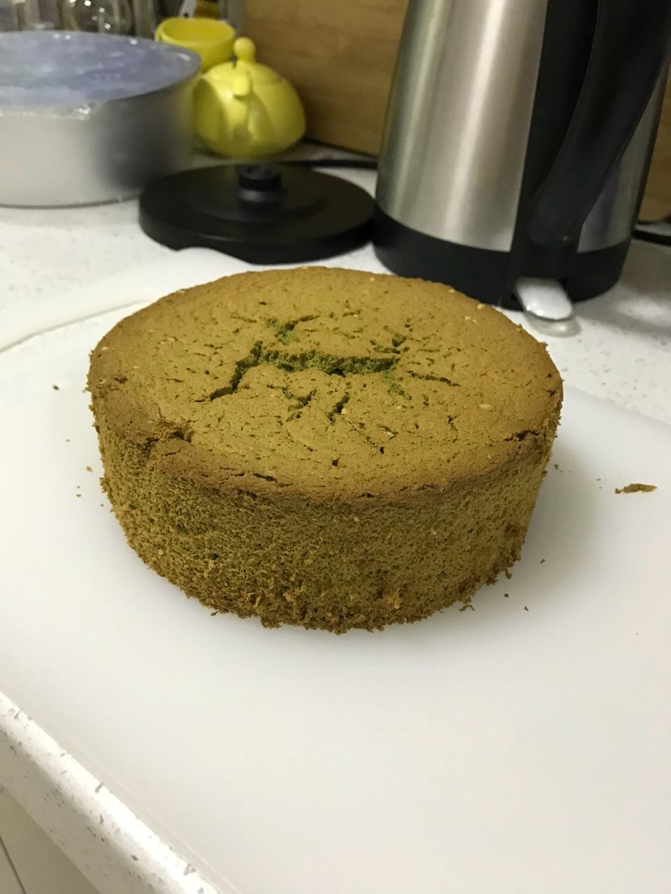 抹茶戚风蛋糕