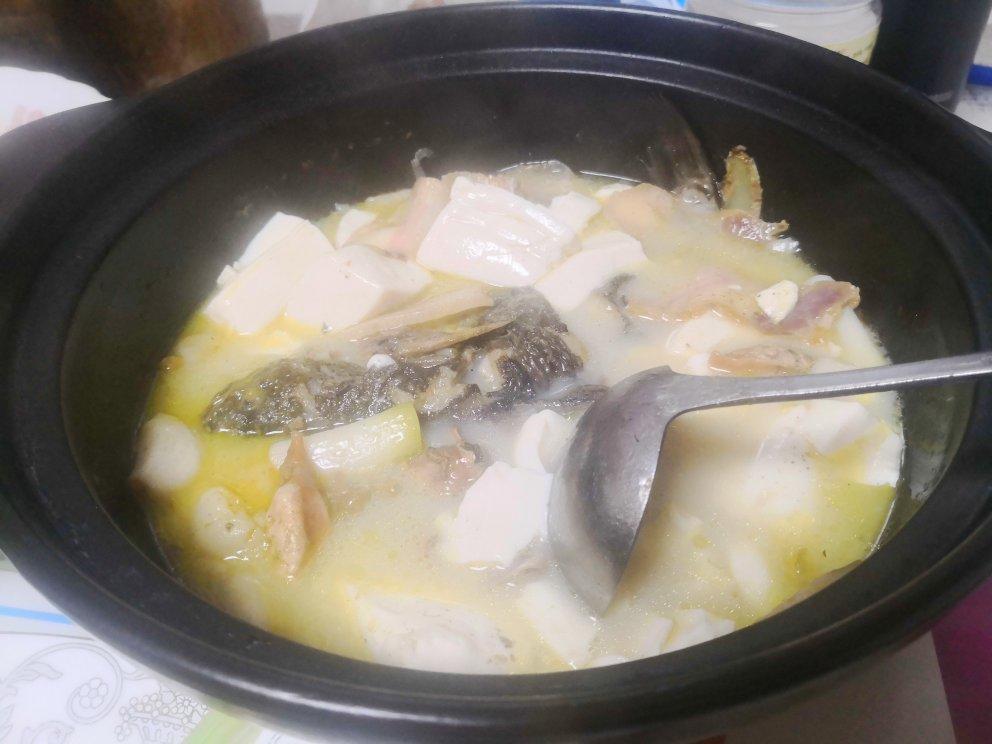 鲜到眉毛飞起来的蚌肉豆腐汤