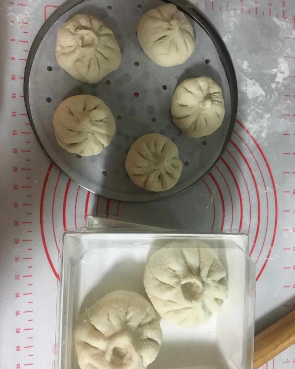 鲜肉包子