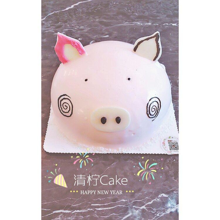 卡通立体小猪蛋糕(彩虹版)