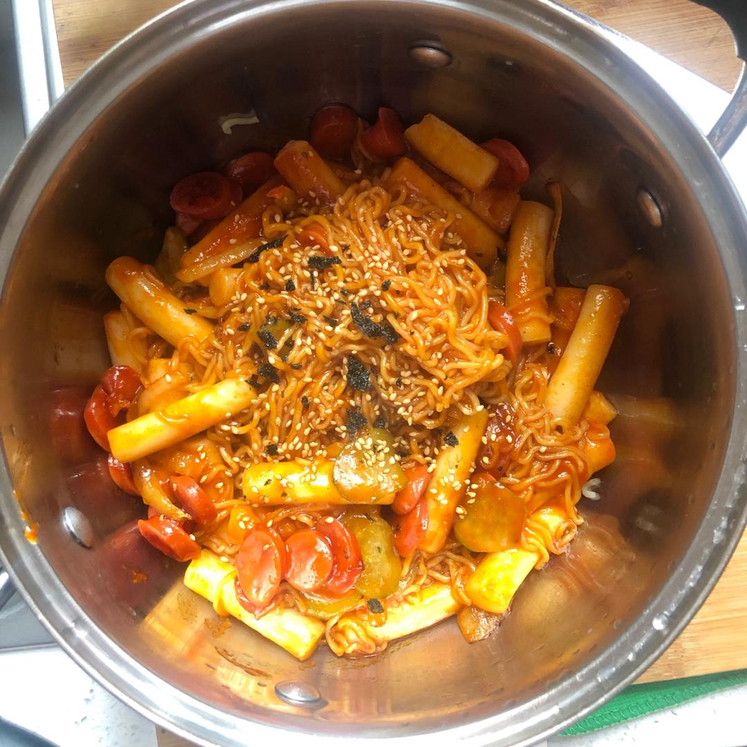 韩式辣炒年糕（or网红芝士套路之芝心年糕）