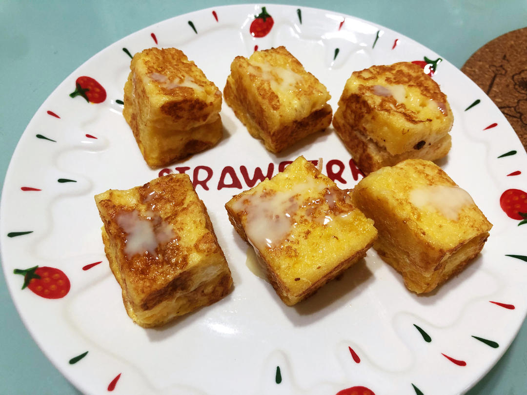 港式小吃：一口西多士