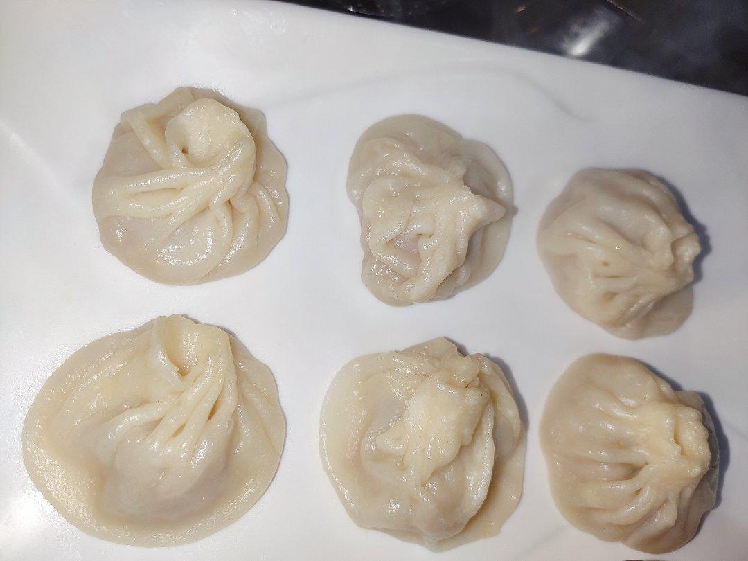 汤汁超多的灌汤包～～附超详细超好的皮冻制作方法